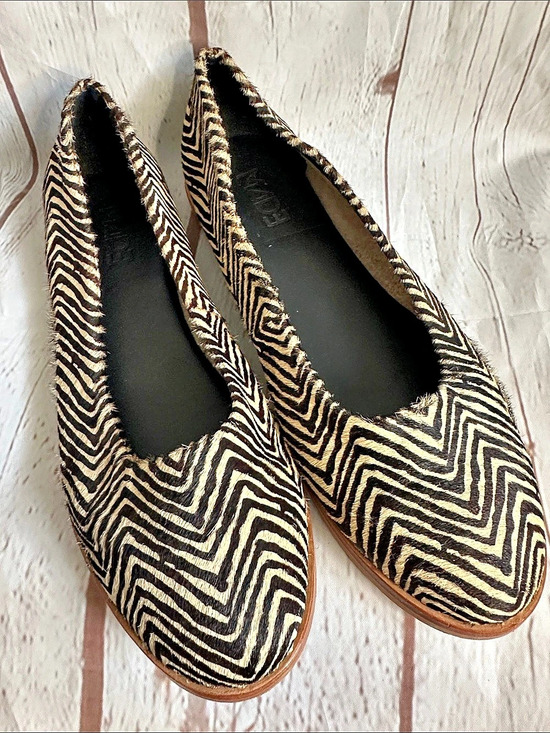 M4D3 Shoes - M4D3 Real Calf Hair Animal Print Flats size 8.5
